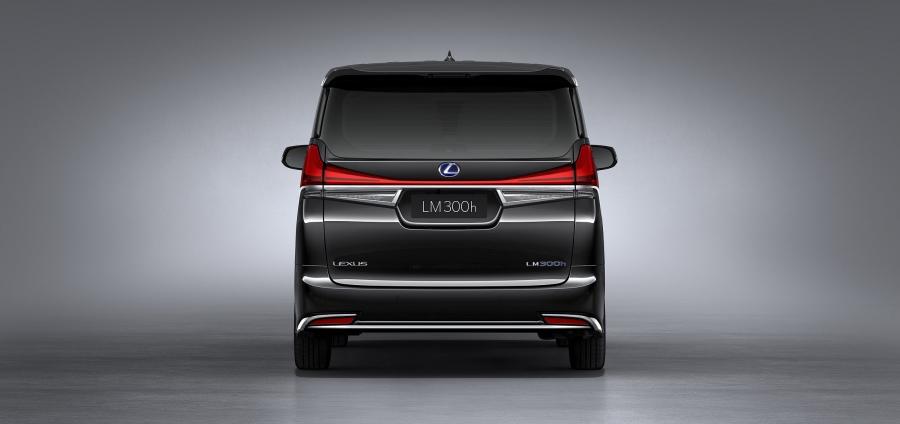  Lexus LM300h 2019 года  (CN) (фото 7 из 10)